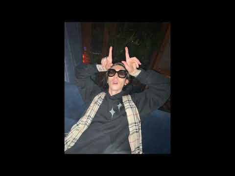 Paul Calder, RILEY BABY - Pringles