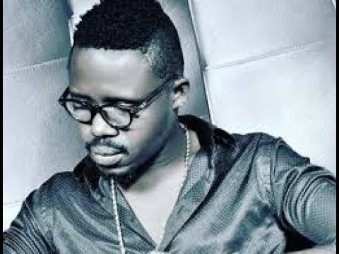 DJ MOASCO EN LIVE SUR LA BAGALI BANGALA A PORT BOUET IL A DJA FOULE