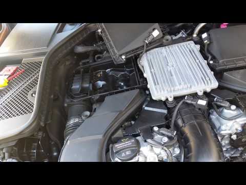 2015 MERCEDES C400 Intake Air Filter Replacement (W205)
