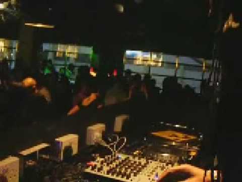 connieurssers meets reminisisence @loft club 31st jan 09. dj norris da boss windross. in the mix
