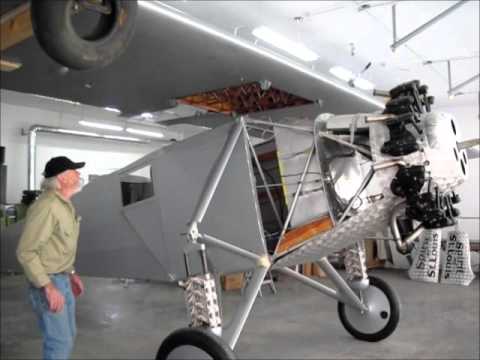Spirit of St. Louis reproduction assembly at Old Rhinebeck Aerodrome 101715
