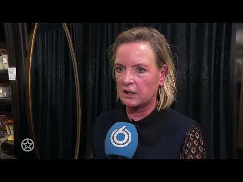 Erica Meiland eerlijk over hoofddoek bij shownieuws (28 okt 2021)