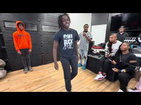 Astronaut flee presents the combat zone Coreion sno VS Tae Tahimar