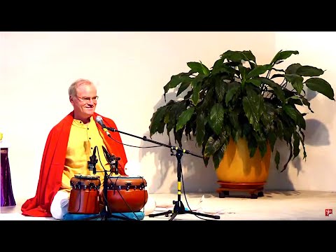Geführte Meditation im Satsang mit Sukadev - Yoga Vidya Live Ritual Kirtan singen 20:00 Uhr 10.07.20