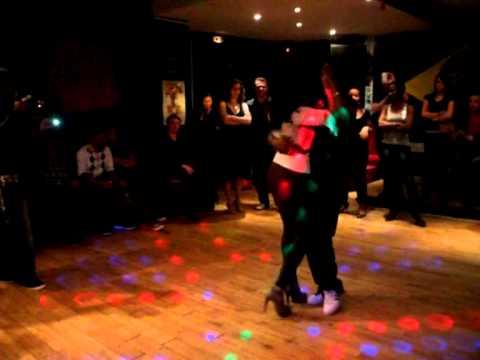 Impro Kizomba par Cyméone au Playlounge - Mika Mendes Criola