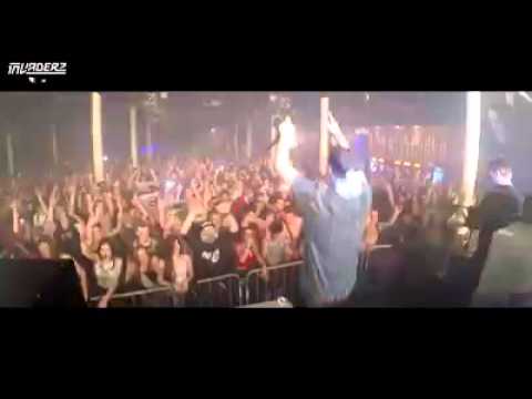 Blackley X mc skywalker @ invaderz b2b edition