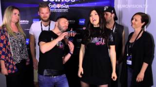 Video Snack: Paula Seling &amp; Ovi sing Miracle (Romania)