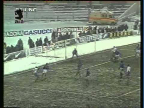 1997 (October 29) Russia 1-Italy 1 (World Cup Qualifier).mpg