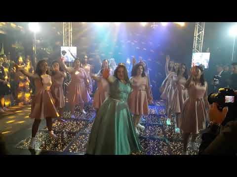 Coreografia mil graus " Festa de 15 anos gospel"