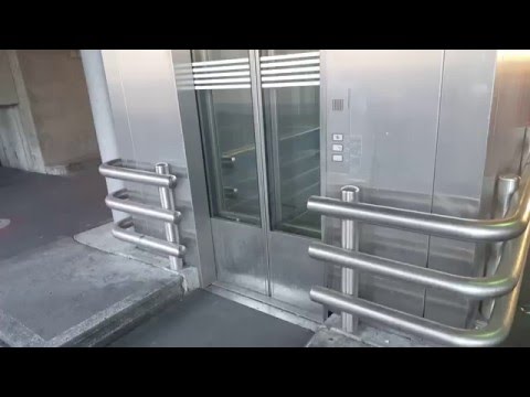 Aufzug Schindler @Bahnhof Chur Gleis 5, 7000 Chur, Schweiz