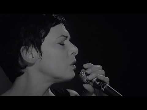 Melanie De Biasio -  Brother (Télérama Live Session + Lyrics)