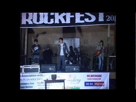 Annexe Milestone performing org. song "Hey Goodbye" @ MZU RockFest 2012