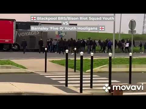English Football Hooligans/Ultras street brawl (30/09/2023) - Blackpool versus Barnsley Hooligans