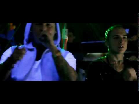 EL NINO - PŘED TEBOU KLEČÍM |LIVE| - Trash videos.5