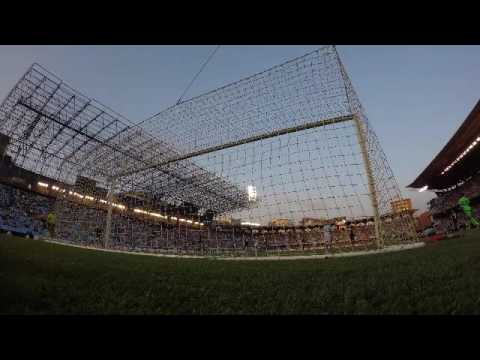 El Celta-Ajax, a ras de césped