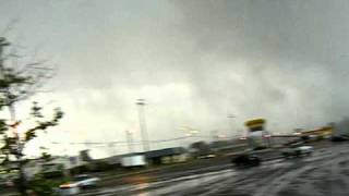 preview picture of video 'Tornado in Sanford, NC April 16 2011'