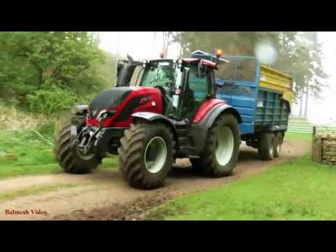 SMuck Carting with Four Tractors - the Other Two.