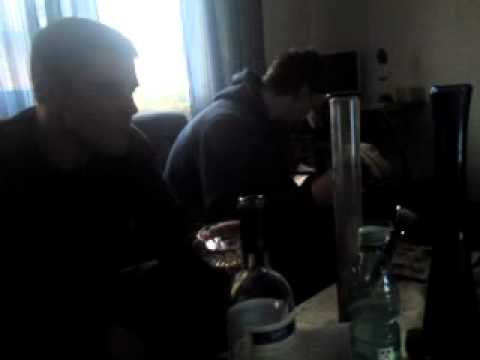 Konza kriegt flyer geschenkt von next era! Gelsenkirchen shit