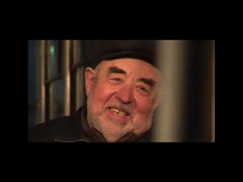 Pedagogs, sabiedrisks darbinieks Tālivaldis Deklaus ''GODA LIEPĀJNIEKS 2006''.