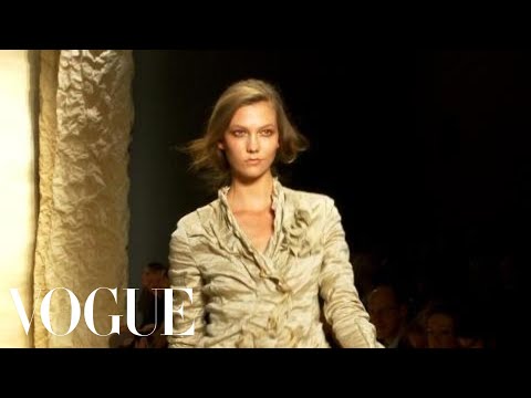 Fashion Show - Donna Karan: Spring 2011 Ready-to-Wear