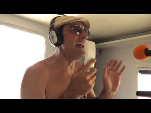 ALLAKATALLA - Nunzia e il capodanno al lido La cutuliscia d'oro (7/08/2013)