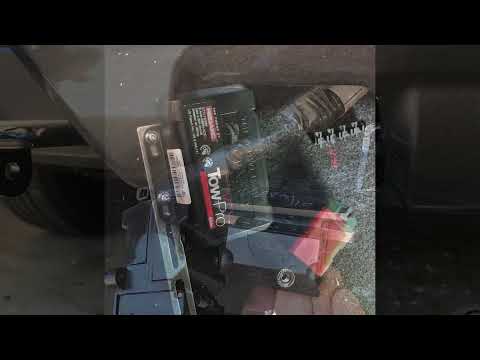 Ford Everest TowPro Elite and Anderson Plug install