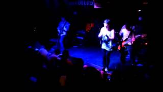 Video We Cant Fall Asleep (live 23 10 2011)