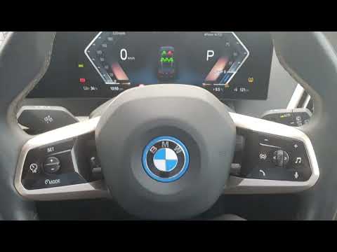BMW iX xDrive40 M Sport - Image 2