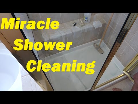 image-How do you deep clean a shower floor?