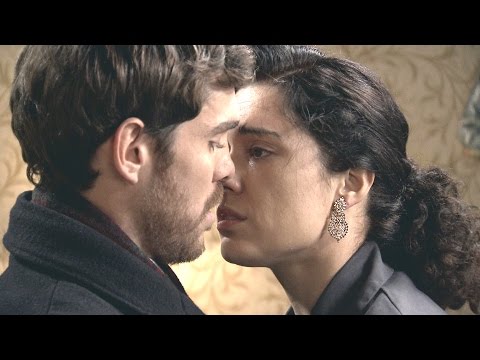 Amar C777 - Toni y Pepa terminan besándose