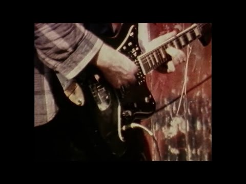 You Made Me Realise: la canción de la noche que el salón de actos sonó distinto