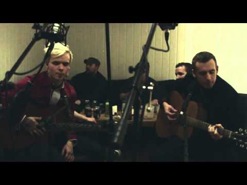 Güt en Båj - Frozen Tommel (Nu e det jul)