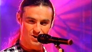 Wet Wet Wet - Cold Cold Heart - Live &amp; Kicking
