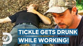 Tickle Gets Drunk When Tim Won't Help Him Dig A Well! | Moonshiners