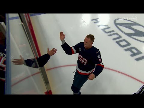 USA-Canada 3 fights in 9 seconds after US anthem booed 2/15/25