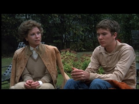 摘自《普通人》，與瑪麗-泰勒-摩爾和蒂莫西-赫頓合影 (from Ordinary People with Mary Tyler Moore and Timothy Hutton)