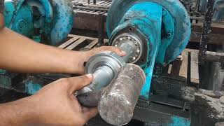How to centrifugal water  pump repair 4x5 shafat baring change