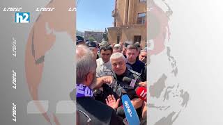 Էս կիսագողական կեցվածքը թողե՛ք՝ ձեզ մատի ոտից մինչև մազի ծերը ճանաչում եմ. Սրբազանը՝ ոստիկանապետին