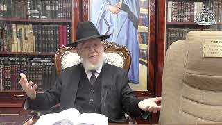 להשקיע בבנק הבטוח בעולם | שיעורו השבועי של ראש הישיבה מורנו הרב צמח מאזוז על פרשת תרומה (מוסדות כיסא רחמים) - התמונה מוצגת ישירות מתוך אתר האינטרנט יוטיוב. זכויות היוצרים בתמונה שייכות ליוצרה. קישור קרדיט למקור התוכן נמצא בתוך דף הסרטון