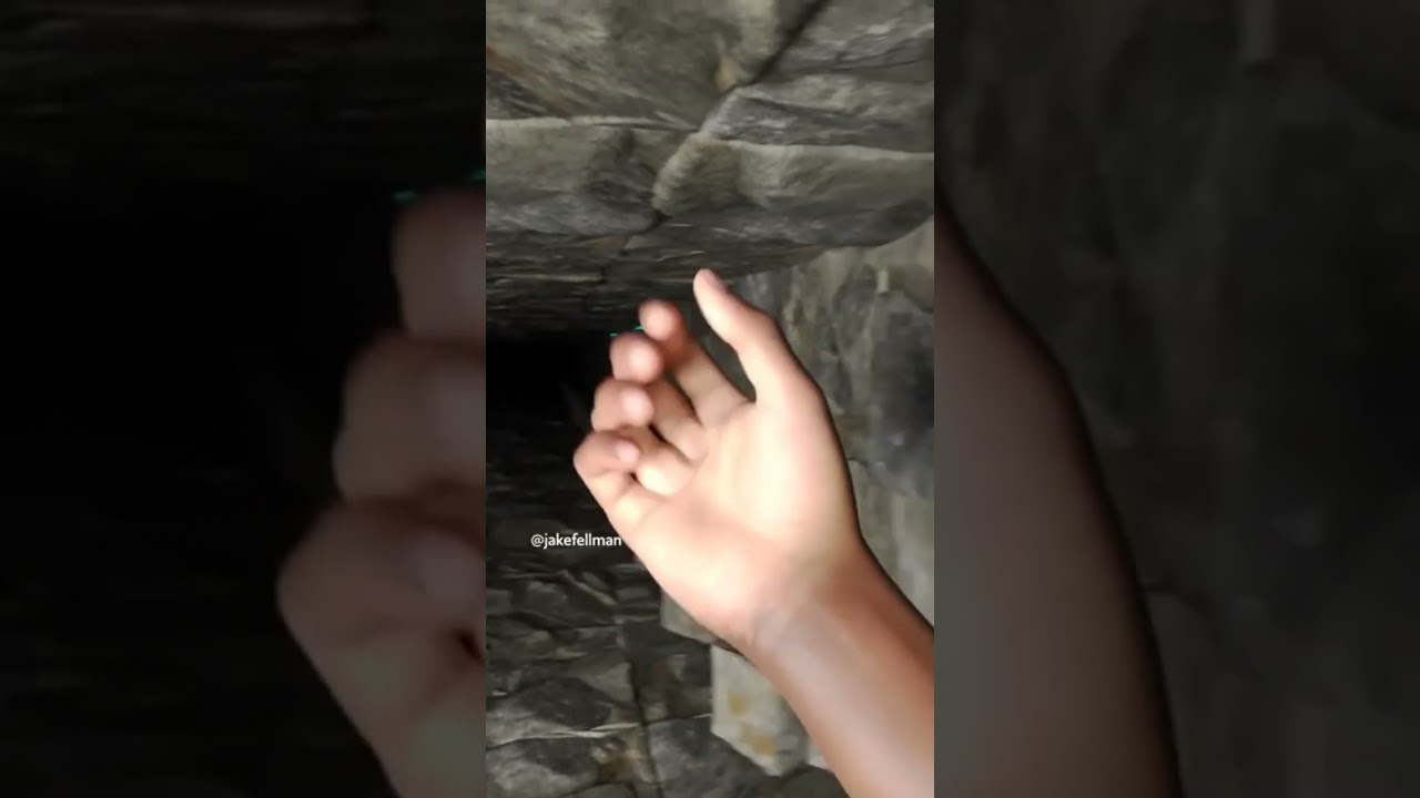 Minecraft RTX 34% PUNCH LOOP #Shorts