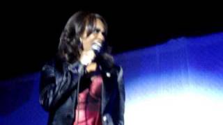 Bài hát A Dream With Your Name On It - Nghệ sĩ trình bày Jennifer Holliday