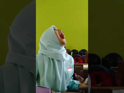 AWAL MULA TERJADI KESURUPAN MASAL DI SEKOLAHAN