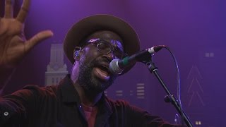 Austin City Limits Web Exclusive: TV on the Radio &quot;Wolf Like Me&quot;
