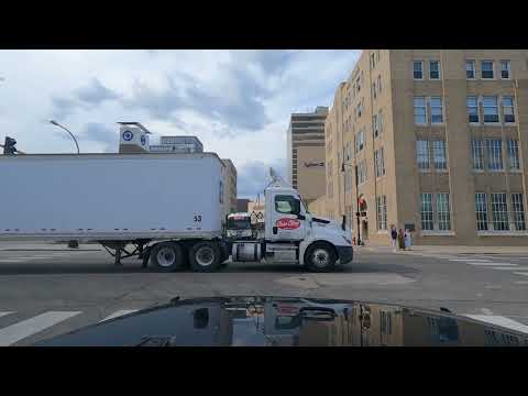 Driving Fargo ND   The MOst Dangerous City in ND   But Still Very Safe