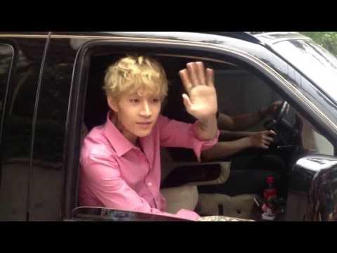 130611 Henry at Arirang carpark