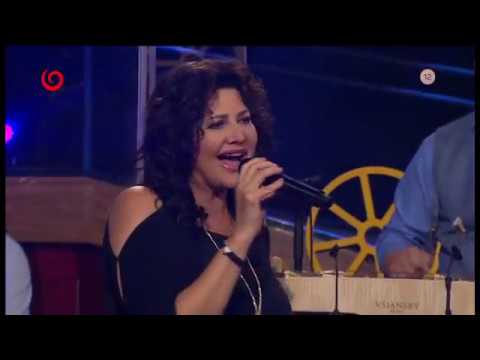 Ilona Csáková - Proč mě nikdo nemá rád (I Say A Little Prayer)