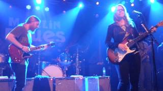 Tedeschi Trucks Band - It's So Heavy