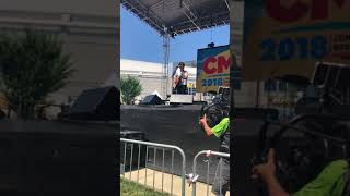 Charlie Worsham - Please People Please (6-7-18)