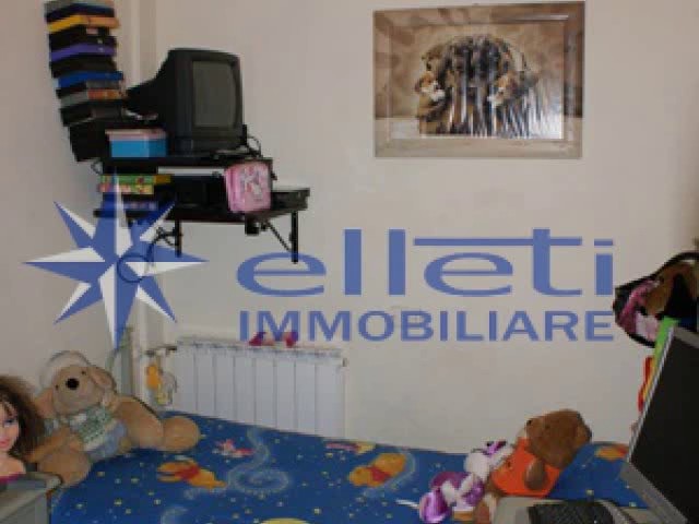 MARINA DI MASSA A 900 MT DAL MARE - APPARTAMENTO IN QUADRIFAMILIARE COMPLETAMENTE RISTRUTTURATO