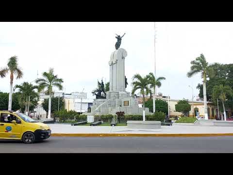 Explorando el Encanto del Óvalo Grau en Piura